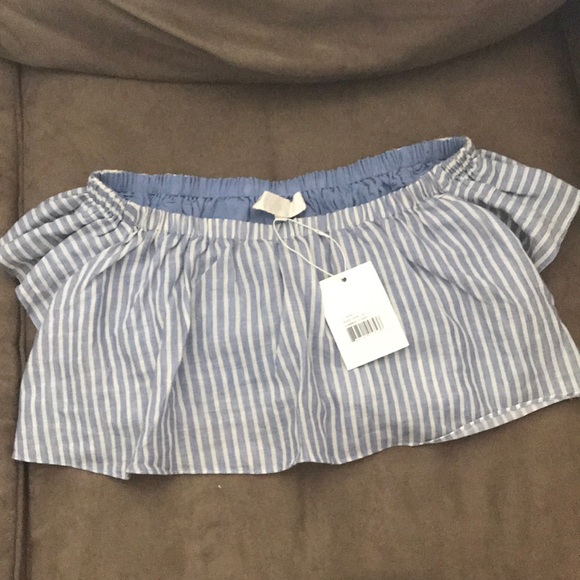 The Jetset Diaries Tops - Jetset diaries crop top